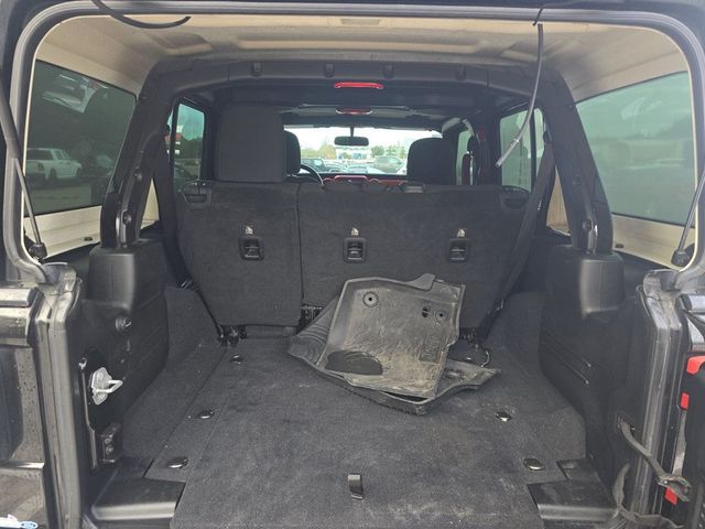 2018 Jeep Wrangler Unlimited Sport S 4x4 - 22987810 - 14