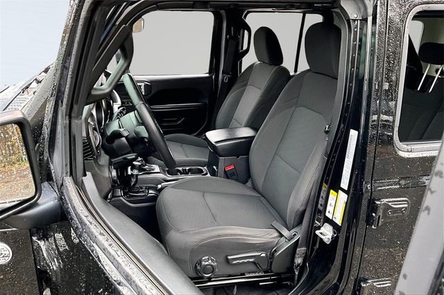 2018 Jeep Wrangler Unlimited Sport S 4x4 - 22946288 - 9