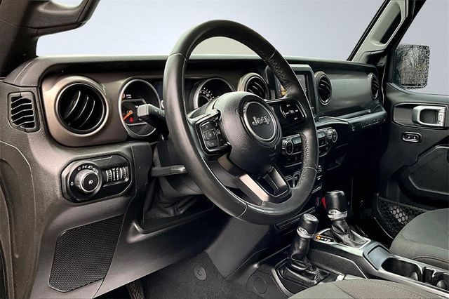 2018 Jeep Wrangler Unlimited Sport S 4x4 - 22946288 - 10