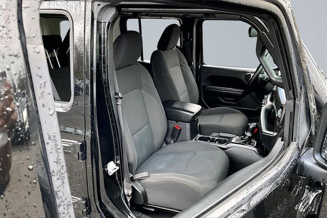 2018 Jeep Wrangler Unlimited Sport S 4x4 - 22946288 - 12