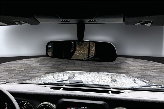 2018 Jeep Wrangler Unlimited Sport S 4x4 - 22946288 - 29