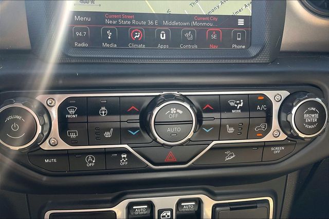 2018 Jeep Wrangler Unlimited Sport S 4x4 - 23010781 - 25