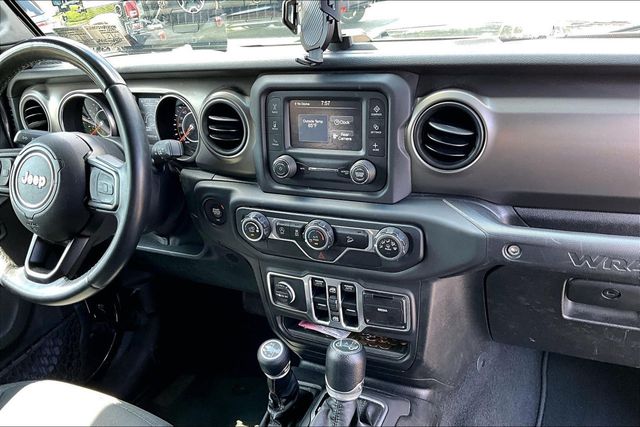 2018 Jeep Wrangler Unlimited Sport S 4x4 - 23066449 - 29