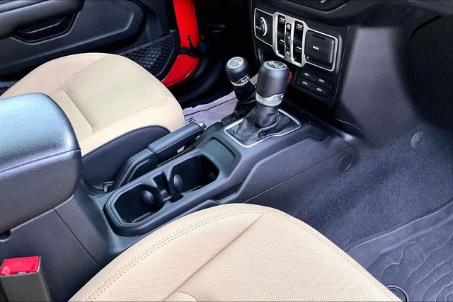 2018 Jeep Wrangler Unlimited Sport S 4x4 - 23081147 - 28