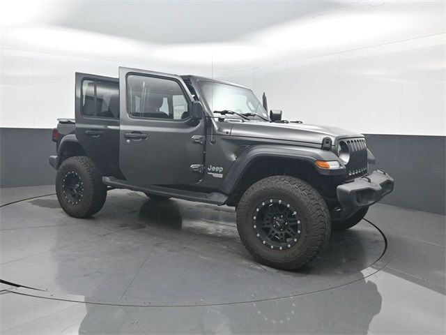 2018 Jeep Wrangler Unlimited Sport S 4x4 - 22991351 - 37