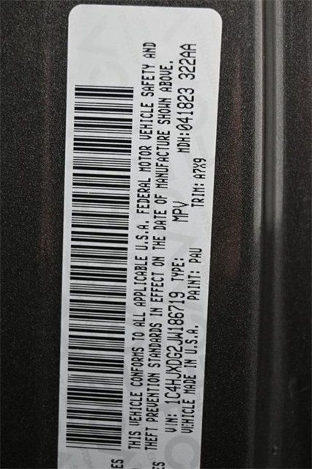 2018 Jeep Wrangler Unlimited Sport S 4x4 - 22991351 - 3