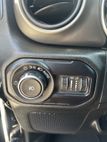 2018 Jeep Wrangler Unlimited Sport S 4x4 - 22827875 - 28