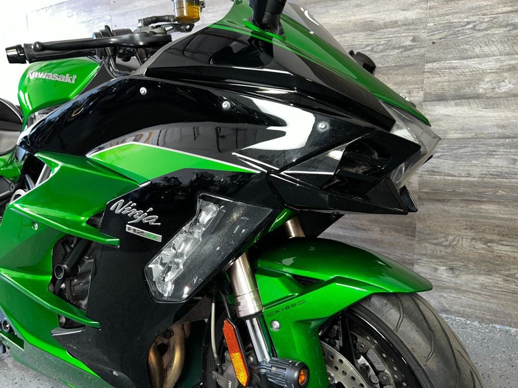 2018 Kawasaki Ninja H2 SX SE SUPER CLEAN! - 22520938 - 7