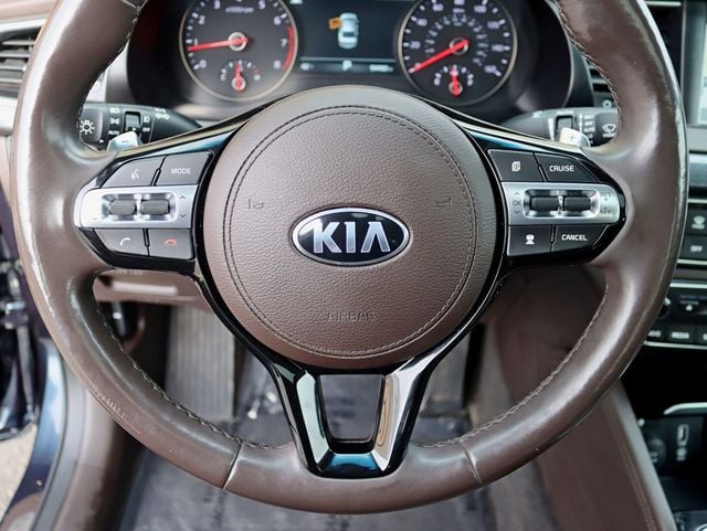 2018 Kia Cadenza Limited Sedan - 22982772 - 12