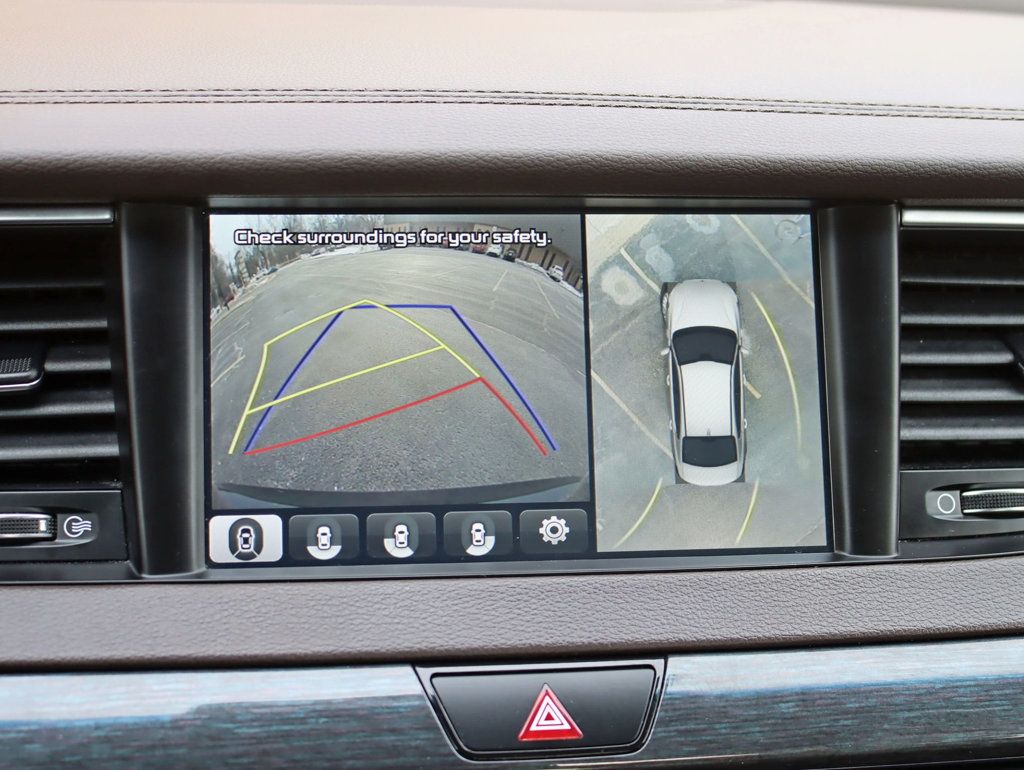 2018 Kia Cadenza Limited Sedan - 22982772 - 17