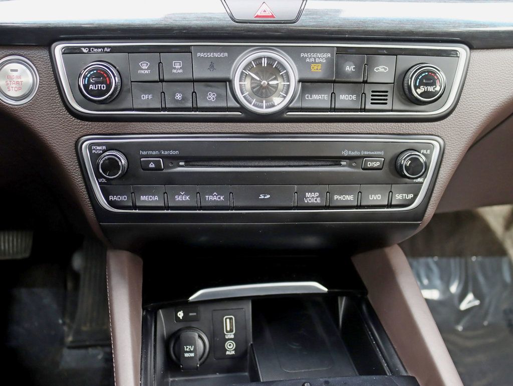 2018 Kia Cadenza Limited Sedan - 22982772 - 21