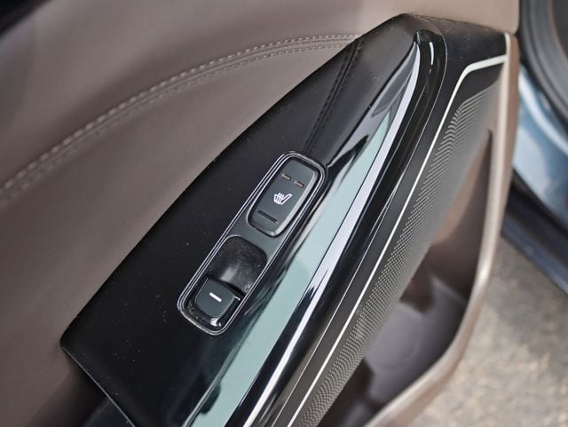 2018 Kia Cadenza Limited Sedan - 22982772 - 33