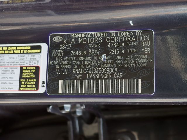 2018 Kia Cadenza Limited Sedan - 22982772 - 39