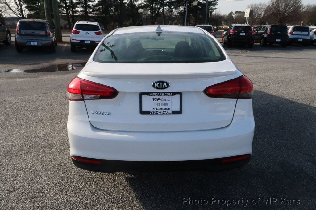 2018 Kia Forte LX Automatic - 22745675 - 4