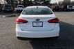 2018 Kia Forte LX Automatic - 22745675 - 4