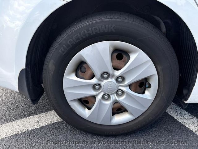 2018 Kia Forte LX Automatic - 23072450 - 14