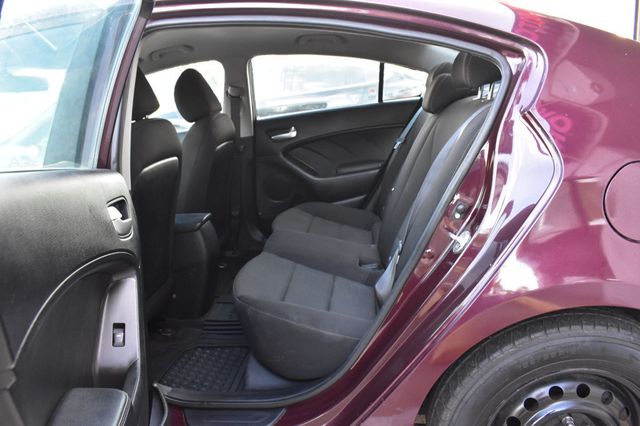 2018 Kia Forte LX Automatic - 22924127 - 16