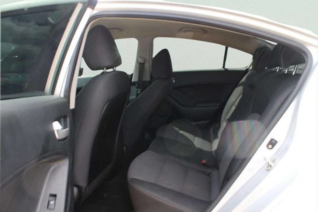 2018 Kia Forte LX Automatic - 23024675 - 6