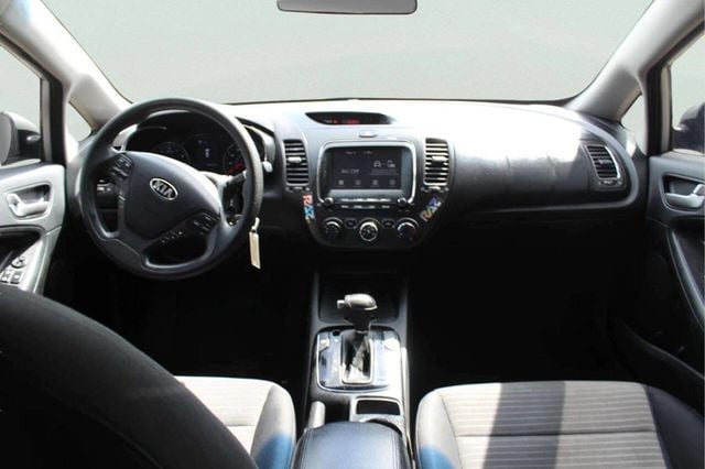 2018 Kia Forte LX Automatic - 23024675 - 7