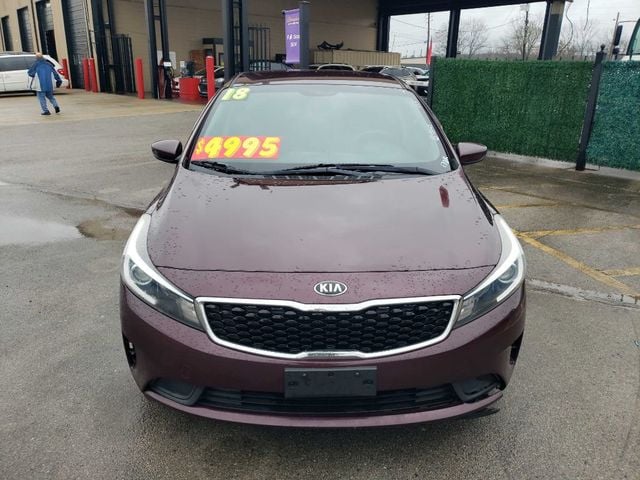 2018 Kia FORTE LX photo 3