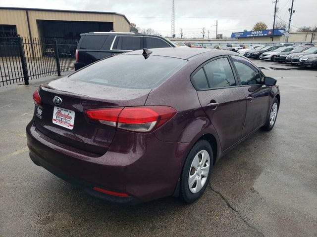 2018 Kia FORTE LX photo 7