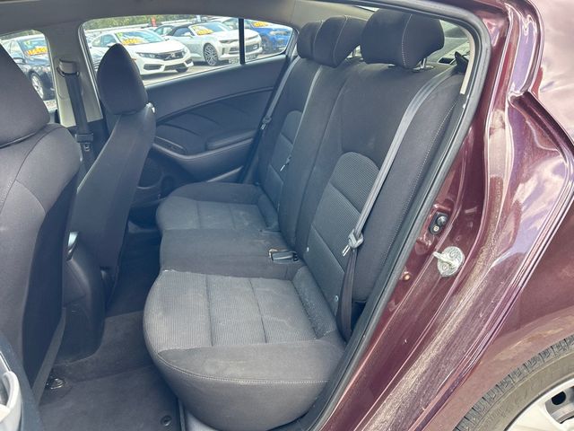 2018 Kia Forte LX Automatic - 22911761 - 6