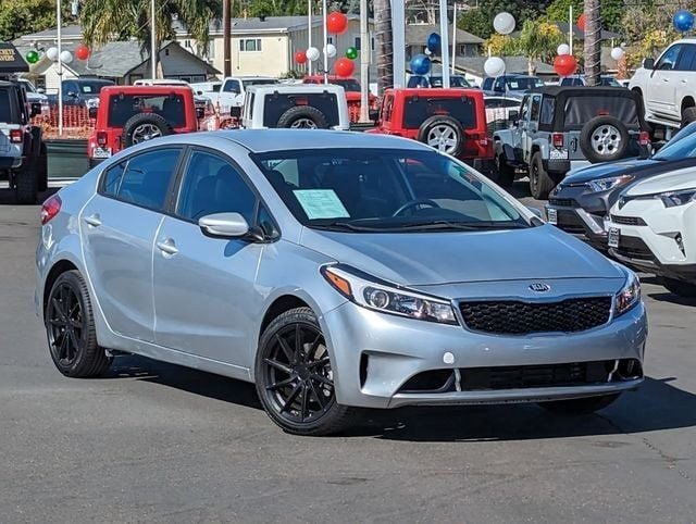 2018 Kia Forte LX Automatic - 22171924 - 43