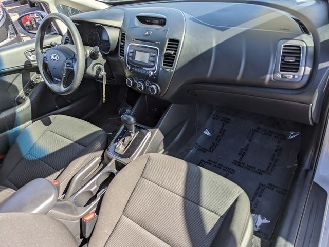 2018 Kia Forte LX Automatic - 22171924 - 44