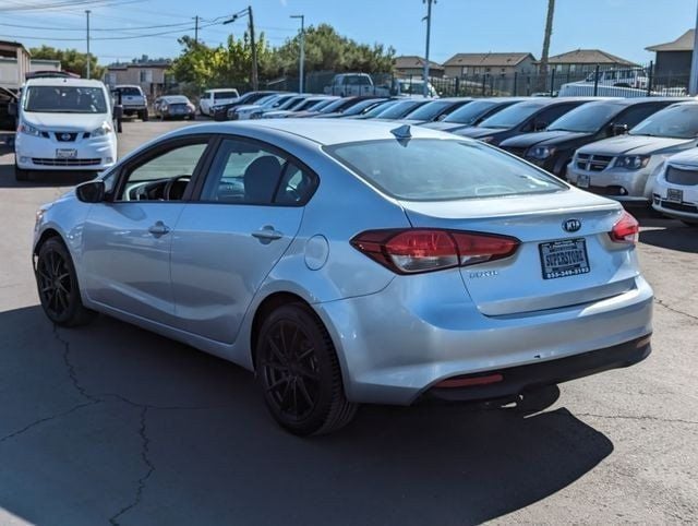 2018 Kia Forte LX Automatic - 22171924 - 48