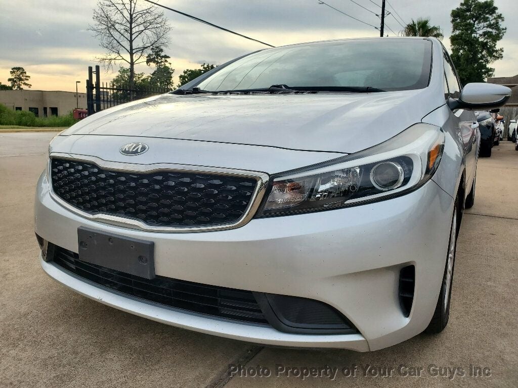 2018 Kia Forte LX Automatic - 22890366 - 2