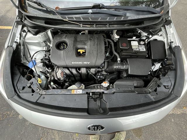 2018 Kia Forte LX Manual - 22997726 - 10