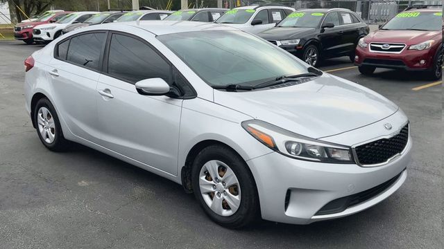 2018 Kia Forte LX Manual - 22997726 - 1
