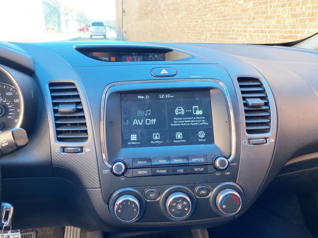 2018 Kia Forte S Automatic - 23001610 - 10