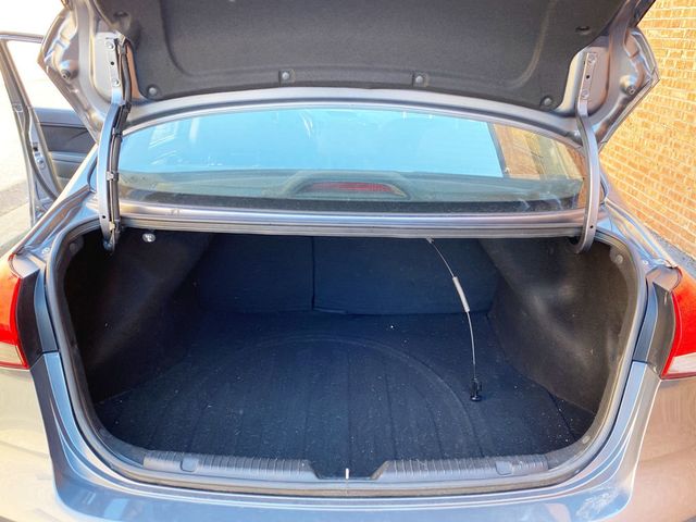 2018 Kia Forte S Automatic - 23001610 - 15