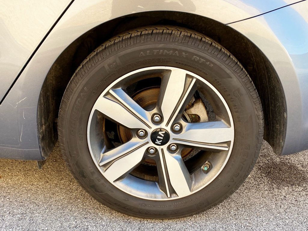 2018 Kia Forte S Automatic - 23001610 - 16