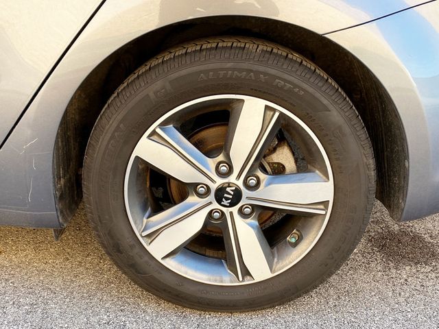 2018 Kia Forte S Automatic - 23001610 - 16