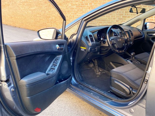 2018 Kia Forte S Automatic - 23001610 - 4