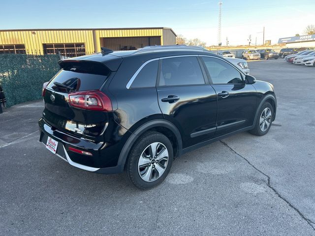2018 Kia Niro EX FWD - 22965479 - 3