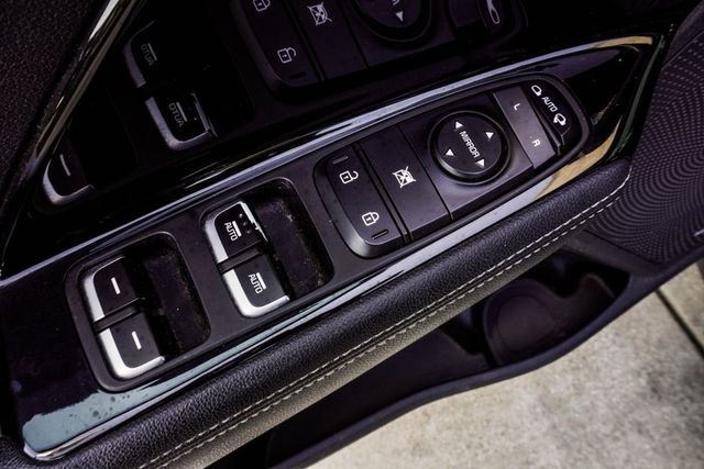 2018 Kia Niro EX FWD - 22985989 - 21