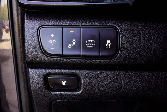 2018 Kia Niro EX FWD - 22985989 - 56