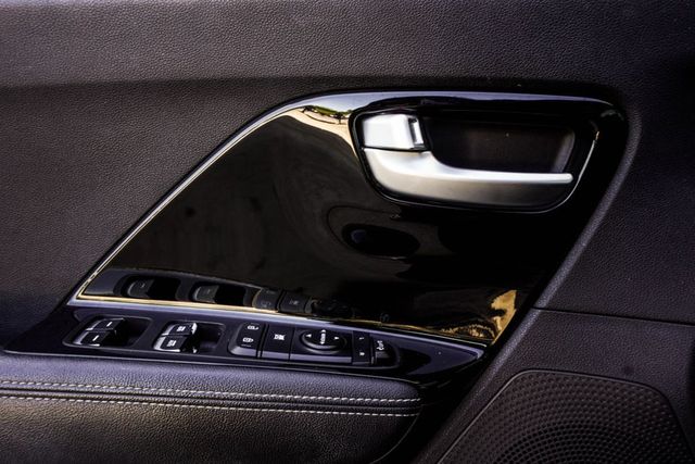 2018 Kia Niro EX FWD - 22985989 - 60