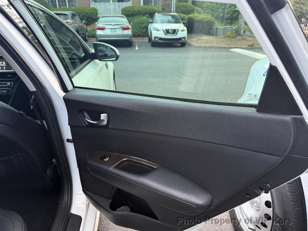 2018 Kia Optima EX Automatic - 23015359 - 17