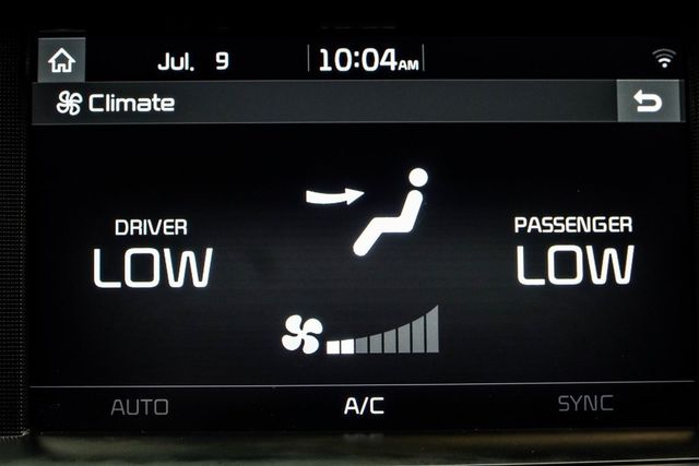 2018 Kia Optima EX Automatic - 22877658 - 30