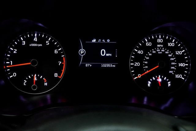 2018 Kia Optima EX Automatic - 22877658 - 32