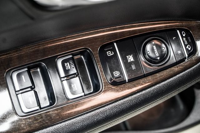 2018 Kia Optima EX Automatic - 22877658 - 44