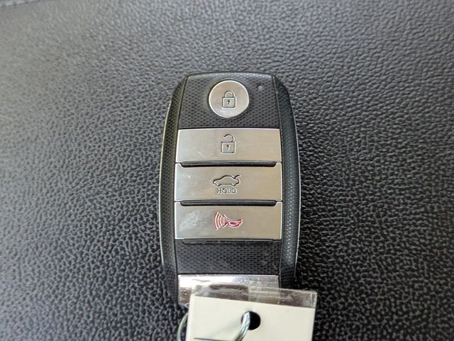 2018 Kia Optima EX Automatic - 23002745 - 29