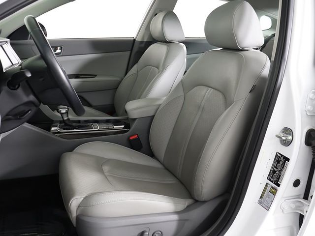 2018 Kia Optima EX Automatic - 23058504 - 30