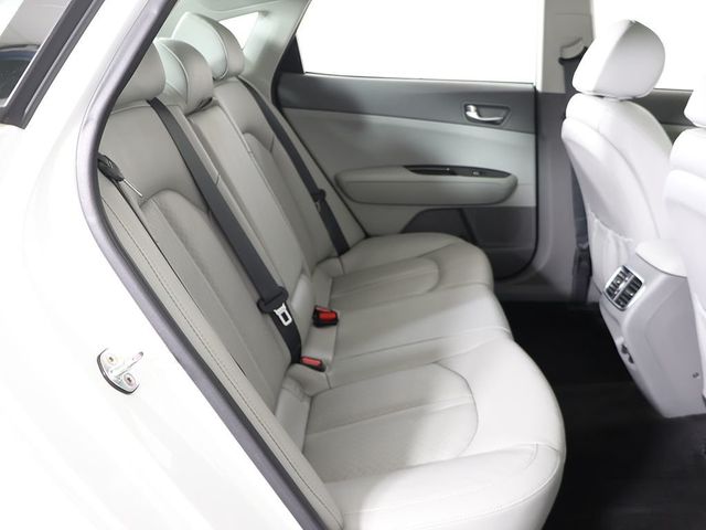 2018 Kia Optima EX Automatic - 23058504 - 35
