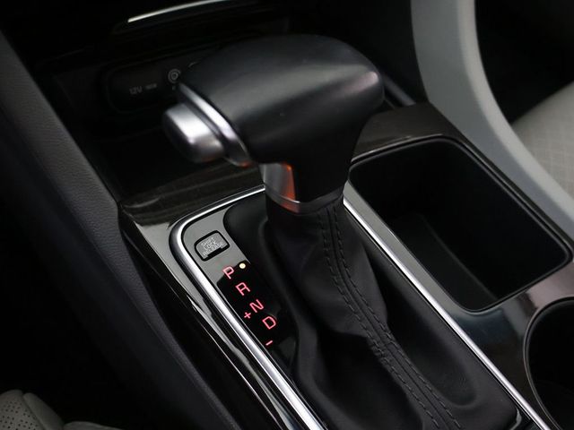 2018 Kia Optima EX Automatic - 23058504 - 52