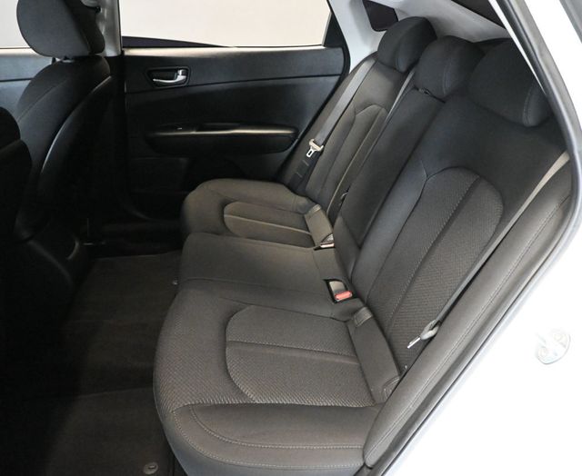 2018 Kia Optima LX - 23072691 - 16